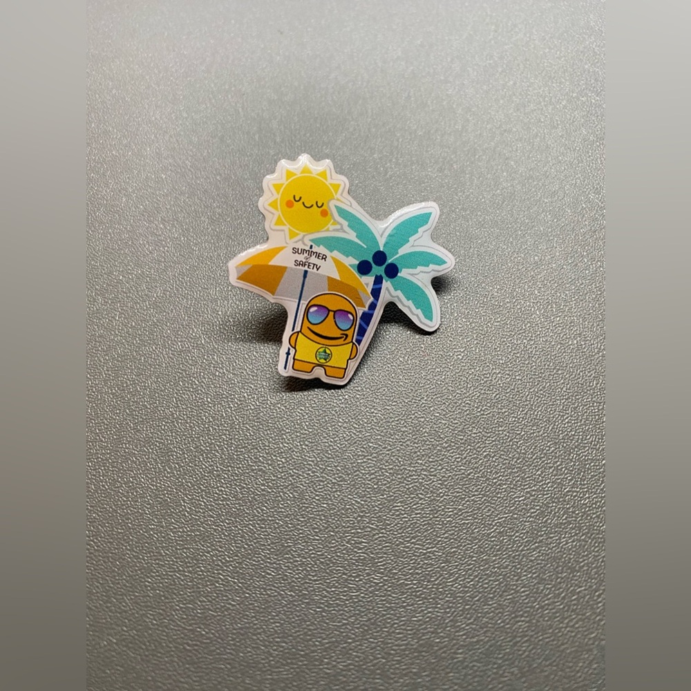 Amazon Employee Peccy Pin Summer Safety Sun Beach Collectible Collection Work